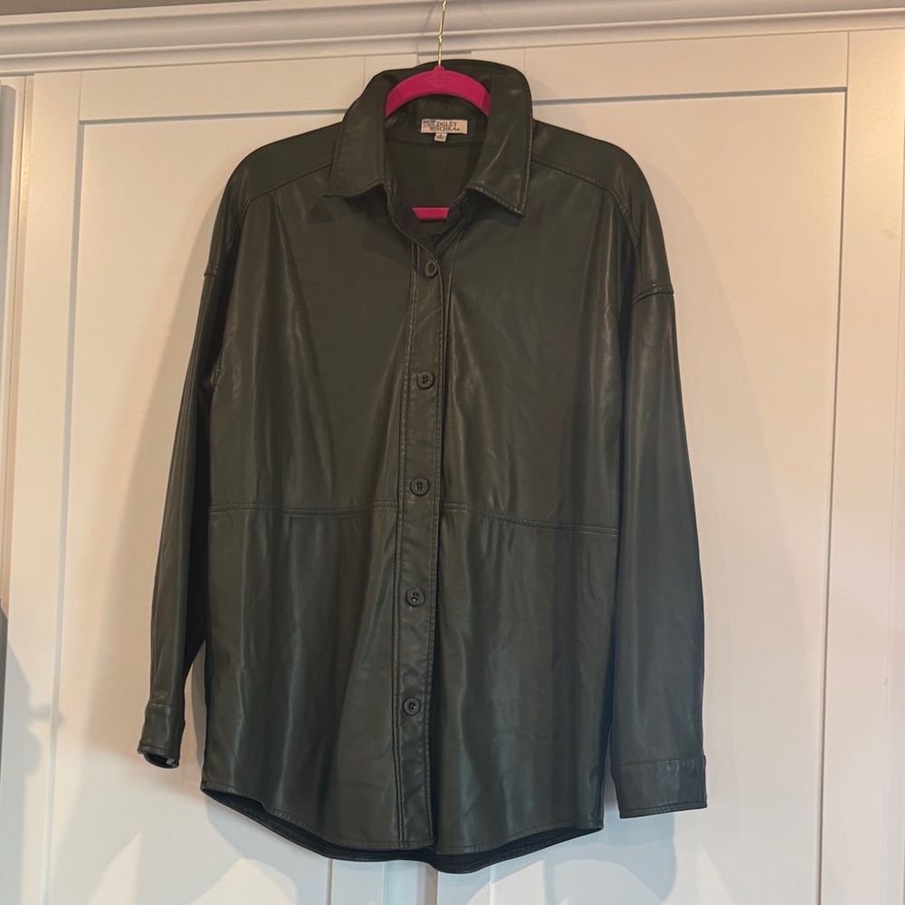 Badgley Mischka Gigi Oversized Olive Vegan Leather Button-Up Shirt Jacket M